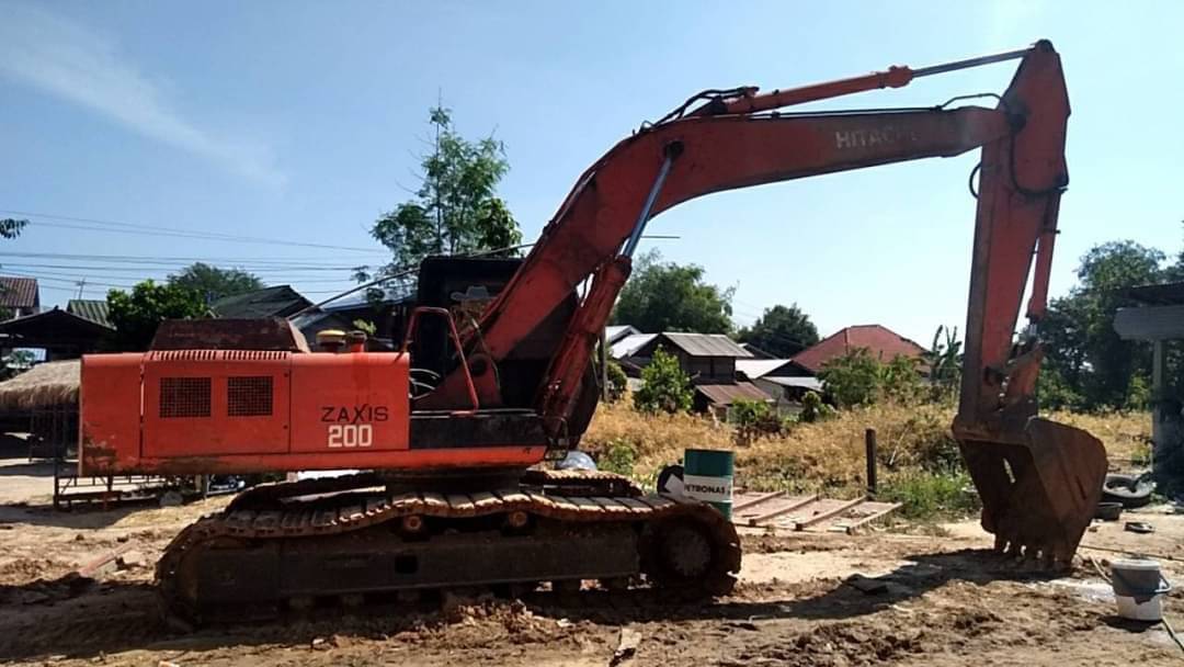 ขาย 425,000 บาท HITACHI ขาย 425,000 บาท HITACHI