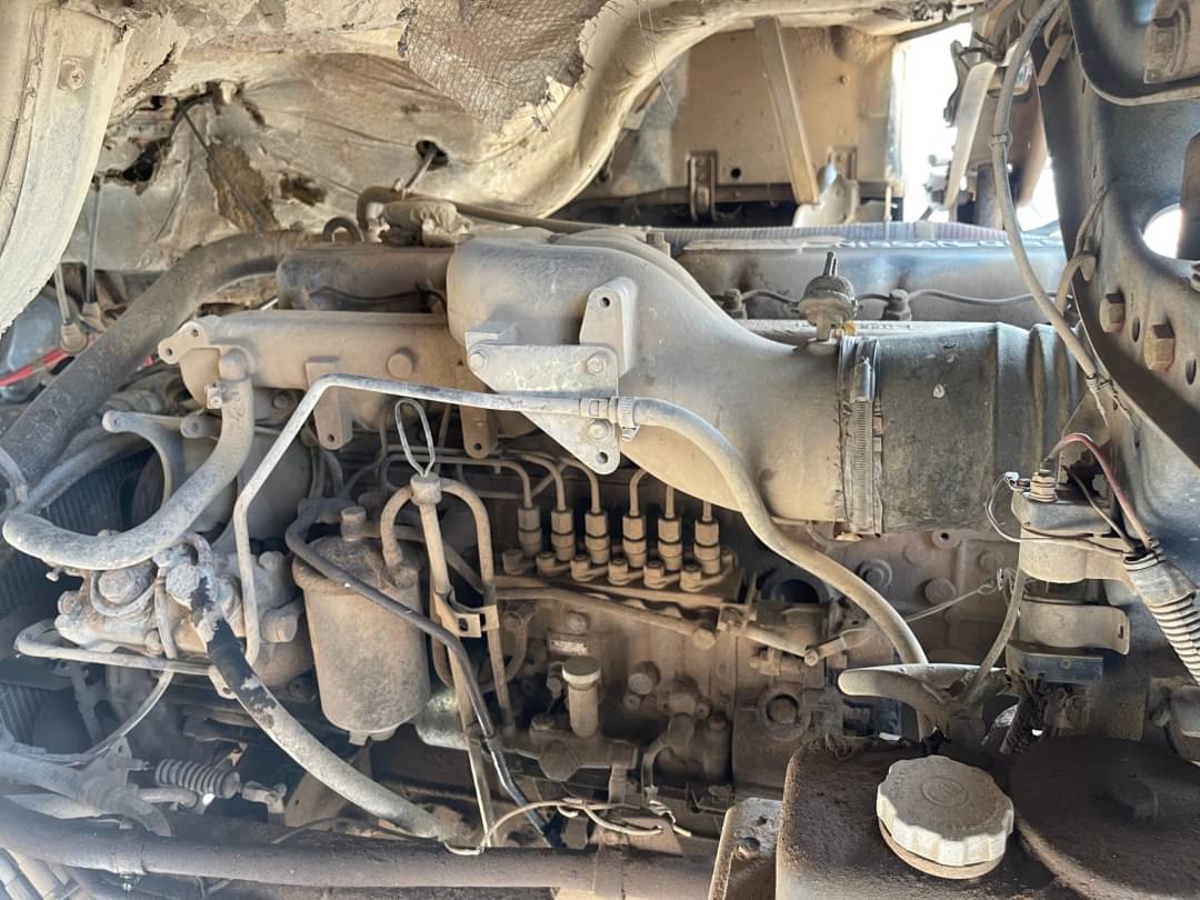ขาย 595,000 รถโม่ 6 คิว Nissan