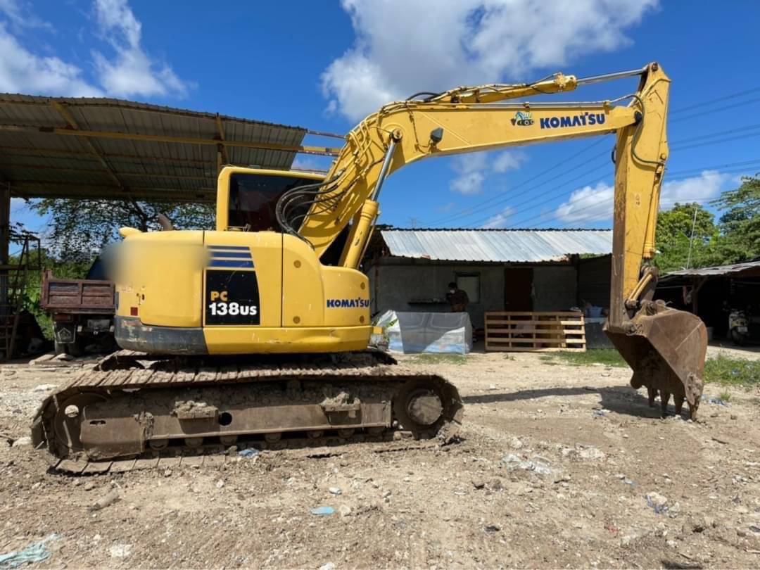 แบคโฮ 14 ตัน สภาพเก่านอก 980,000 บาท KOMATSU