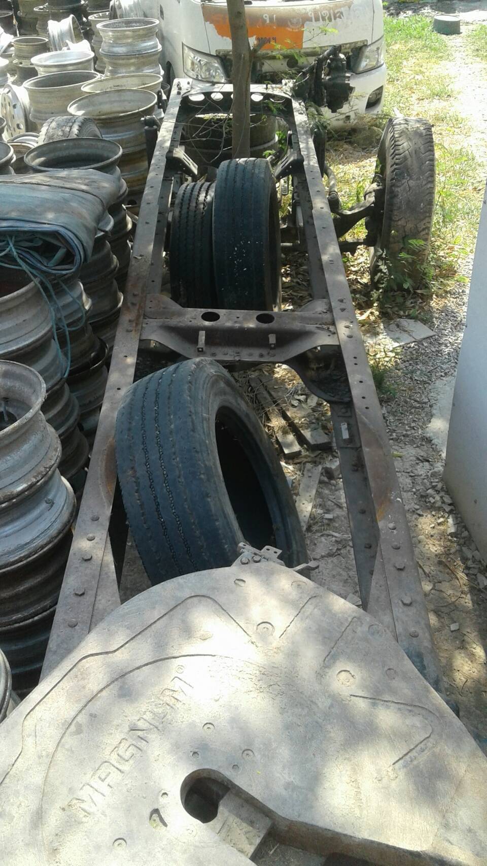 ขาย 180,000 แคสชีพร้อมเพลา HINO ขาย 180,000 แคสชีพร้อมเพลา HINO