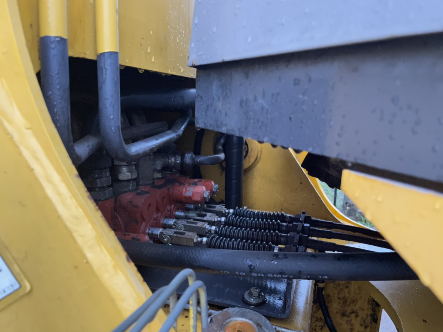 ขายด่วน รถตัก Furukawa FL325 สภาพสวย พร้อมใช้งาน100% เจ้าของขายเอง 091-0655915