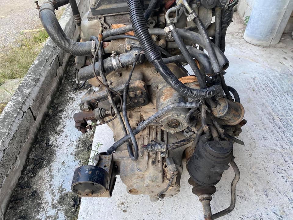 เครื่องยนต์เบนซิน NISSAN QG18 พร้อมเกียร์ MT เครื่องยนต์เบนซิน NISSAN QG18 พร้อมเกียร์ MT