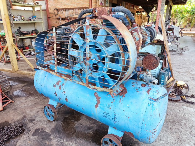 ปั๊มลม PUMA 520 ลิตร ปั๊มลม PUMA 520 ลิตร