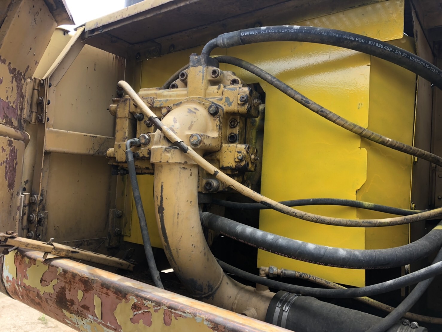 แมคโคร Cat 330V1 เครื่องดี ปั้มแรง เอวแน่น 0868449044