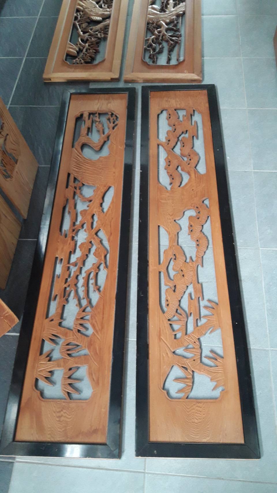 งานไม้แกะสลักสวยๆ งานตู้ญี่ปุ่น เหมาๆ 12 ชิ้นครับ ตามภาพ เป็นลวดลายวิวธรรมชาติ สวยๆ แต่งบ้าน แต่งร้าน  เหมา 12 ชิ้น