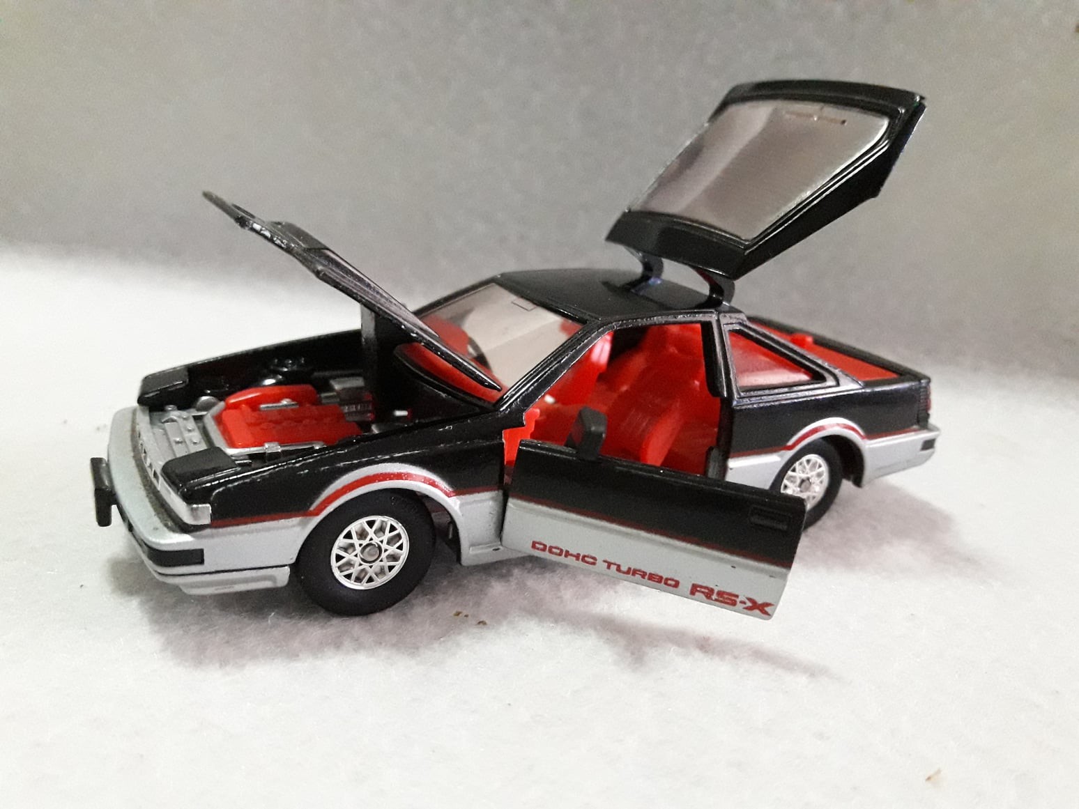 ลดราคา ครับ รถโมเดล รถเหล็ก TOMICA DANDY NISSAN SILVIA Made in Japan 1/43 RARE งานเก่า งานสะสมครับ ส
