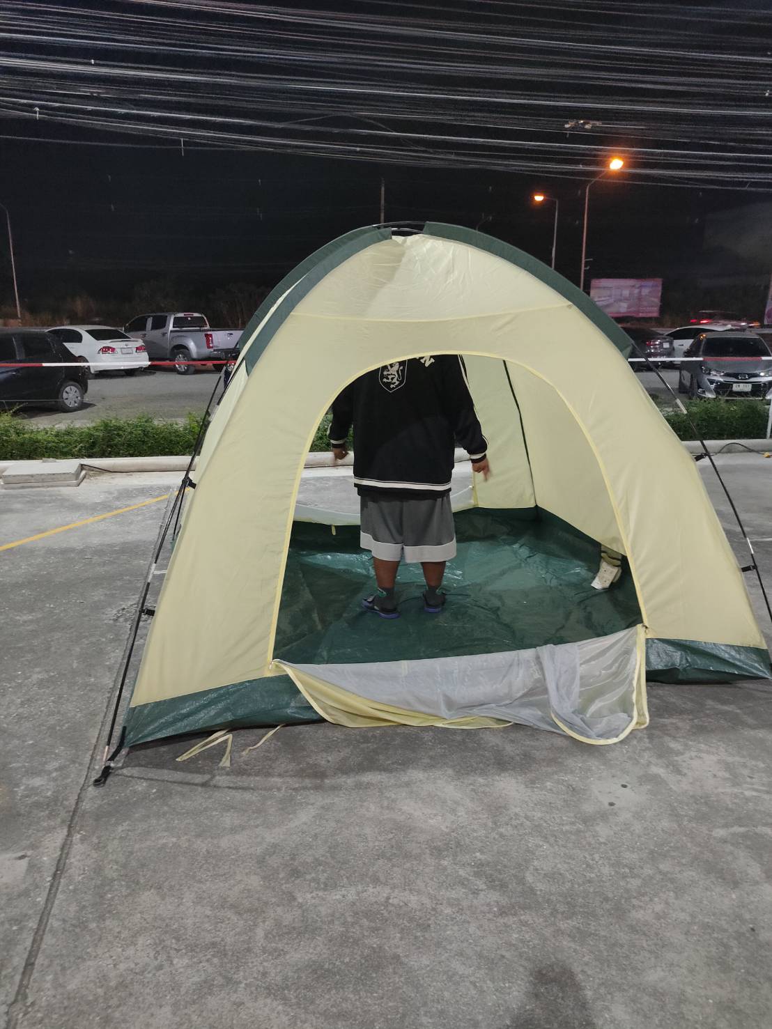 เต้นท์ campman งานมือสองจากญี่ปุ่นครับ ซื้อมากะว่าจะได้ไปเที่ยวกางเต้นท์บ้าง สรุป ไม่ได้ไปสักที โควิ