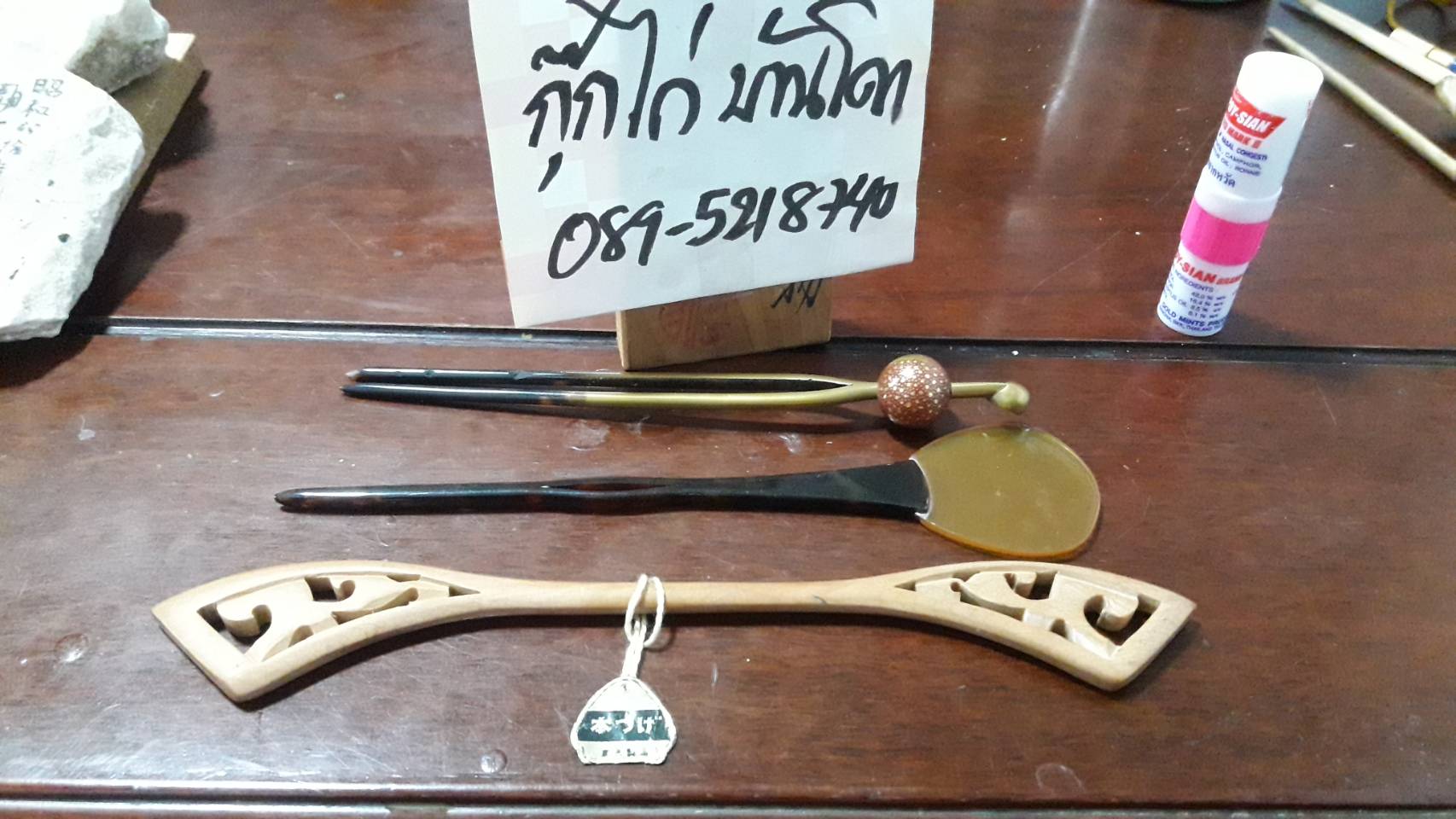 ปิ่นปักผม งานตู้ญี่ปุ่นครับ เหมาๆ สามชิ้นตามภาพครับ