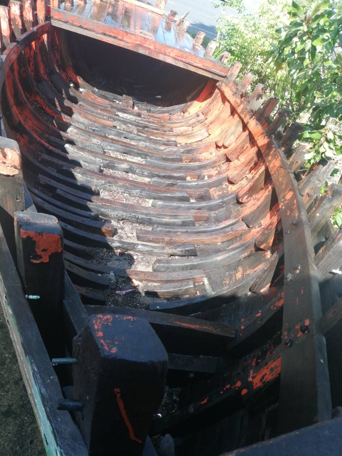 ขออนุญาตครับ พี่ชายได้เรือมาอีกแล้วครับ 2 ลำครับ อยากkายครับเรือไม้โบราณครับ ลำใหญ่ ไม้เก่า หลายสิบปีเลยครับ ชาวบ้านชาวประมงของชลบุรีบอกไว้ ขออนุญาตครับ พี่ชายได้เรือมาอีกแล้วครับ 2 ลำครับ อยากkายครับเรือไม้โบราณครับ ลำใหญ่ ไม้เก่า หลายสิบปีเลยครับ ชาวบ้านชาวประมงของชลบุรีบอกไว้