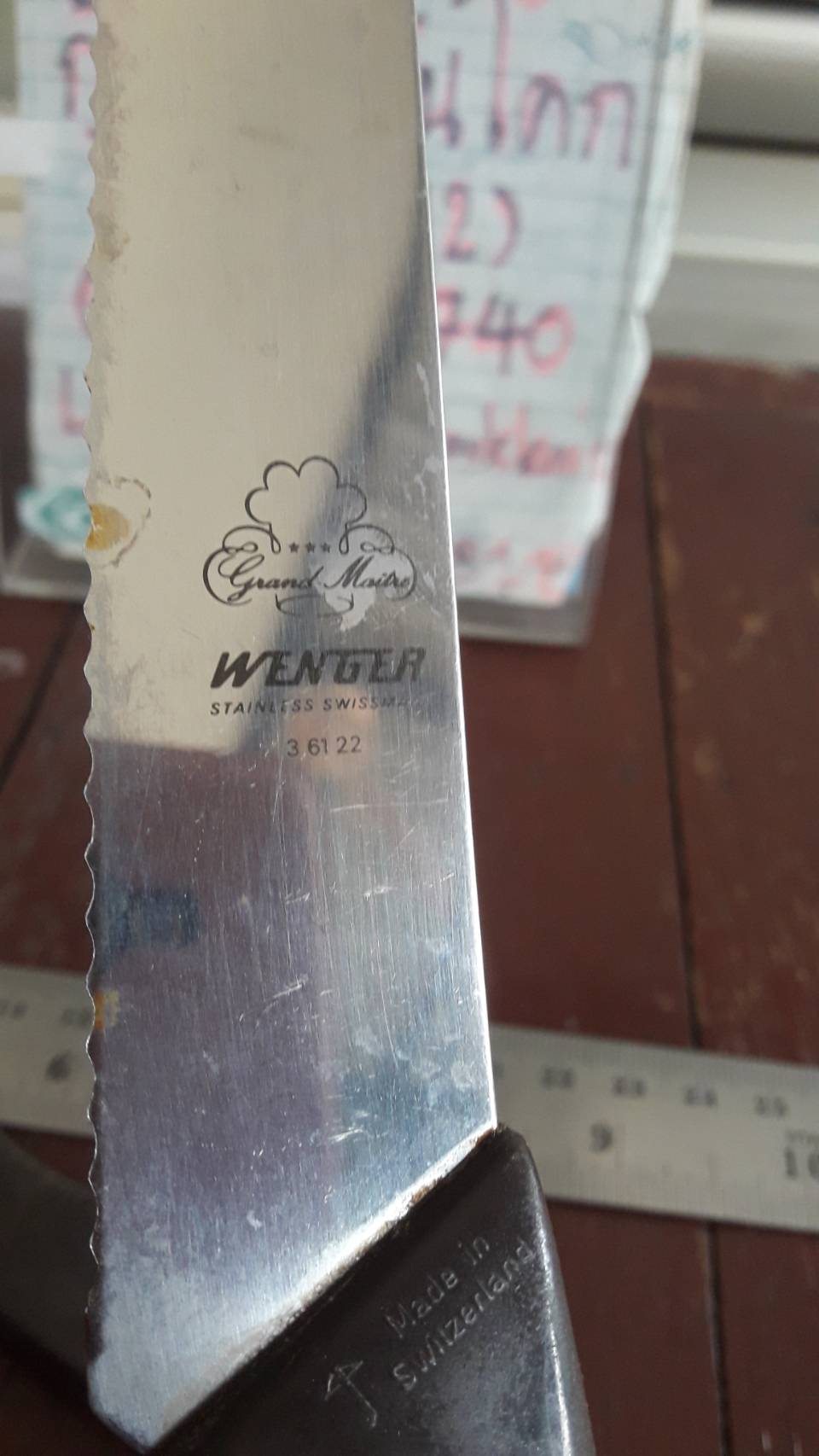 WENGER Stainless SWISSMADE งานนอก คมๆเลยครับ อุปกรณ์ประกอบอาหารในครัว Made in Switzerland มือสองสภาพดี มาเป็นคู่เลยครับ ยี่ห้อเดียวกัน เบรนด์ดีจากเมืองนอกครับ ยาวรวมด้าม 35 ซม. และ 23 ซม. ครับ แข็งแรง เห็นสภาพนี้บอกเลยว่าคมสุดๆครับผม งานมือสองจากญี่ปุ่นครับ WENGER Stainless SWISSMADE งานนอก คมๆเลยครับ อุปกรณ์ประกอบอาหารในครัว Made in Switzerland มือสองสภาพดี มาเป็นคู่เลยครับ ยี่ห้อเดียวกัน เบรนด์ดีจากเมืองนอกครับ ยาวรวมด้าม 35 ซม. และ 23 ซม. ครับ แข็งแรง เห็นสภาพนี้บอกเลยว่าคมสุดๆครับผม งานมือสองจากญี่ปุ่นครับ