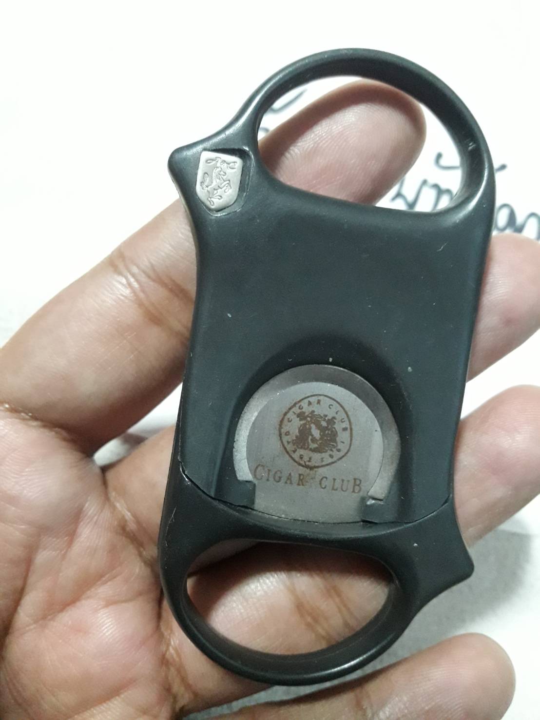 ที่ตัดซิการ์ ของ CIGAR CLUB 1992 TOKYO มือสอง งานตู้ญี่ปุ่นครับ ยังใช้งานได้ งานเก่า งานสะสม จากประเทศญี่ปุ่นครับ มีคลิป ที่ตัดซิการ์ ของ CIGAR CLUB 1992 TOKYO มือสอง งานตู้ญี่ปุ่นครับ ยังใช้งานได้ งานเก่า งานสะสม จากประเทศญี่ปุ่นครับ มีคลิป