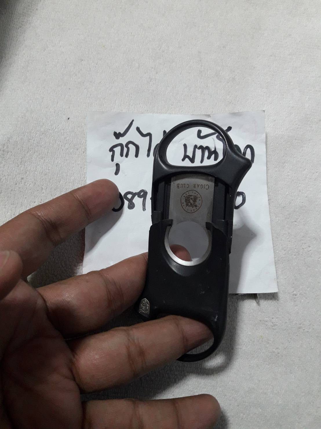 ที่ตัดซิการ์ ของ CIGAR CLUB 1992 TOKYO มือสอง งานตู้ญี่ปุ่นครับ ยังใช้งานได้ งานเก่า งานสะสม จากประเทศญี่ปุ่นครับ มีคลิป ที่ตัดซิการ์ ของ CIGAR CLUB 1992 TOKYO มือสอง งานตู้ญี่ปุ่นครับ ยังใช้งานได้ งานเก่า งานสะสม จากประเทศญี่ปุ่นครับ มีคลิป