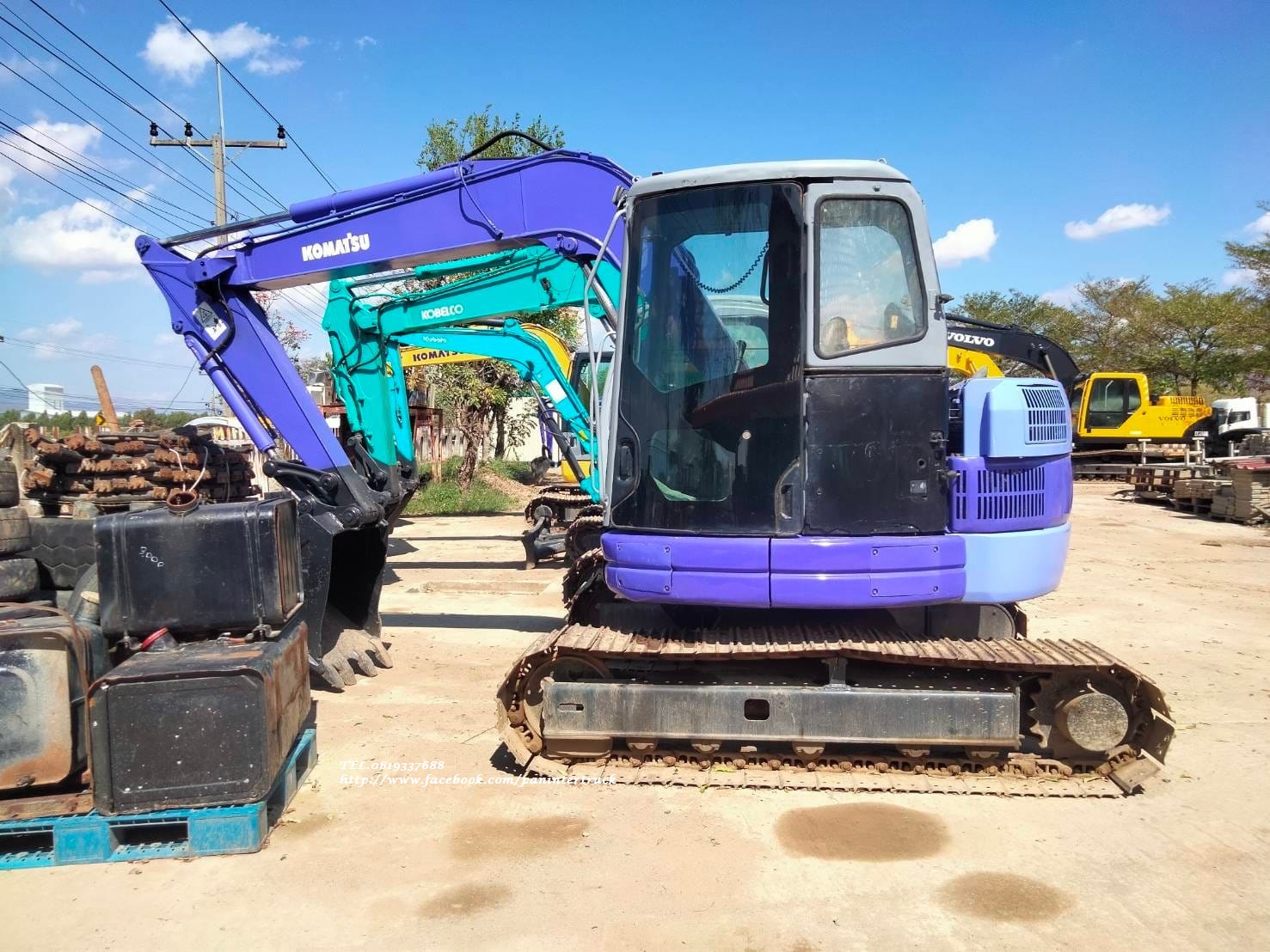 ขายถูกสุดๆ รถขุด HYD. EXCAVATOR KOMATSU PC78US-5 (สีม่วง) ราคาเพียง 522,000 บาท