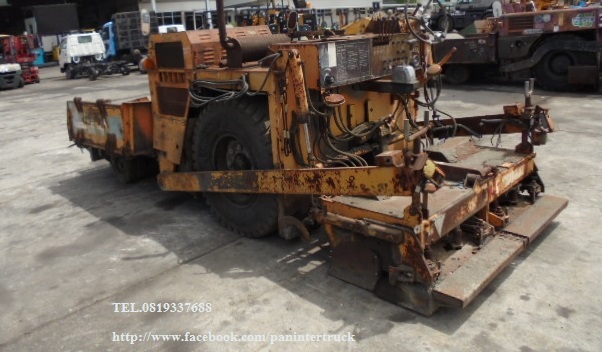 FROM JAPAN สินค้าเก่านอก ขายถูกด่วนๆรถปูยาง  ASPHALT FINISHER  HANTA  AF300WHS เครื่องยนต์ ISUZU 4FB1 , 4 สูบ , ล้อยาง ,ปูยางได้กว้างถึง 3 เมตร