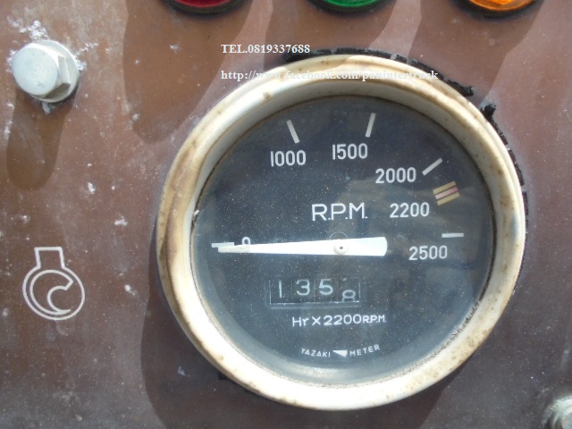 FROM JAPAN สินค้าเก่านอก ขายถูกด่วนๆรถปูยาง  ASPHALT FINISHER  HANTA  AF300WHS เครื่องยนต์ ISUZU 4FB1 , 4 สูบ , ล้อยาง ,ปูยางได้กว้างถึง 3 เมตร