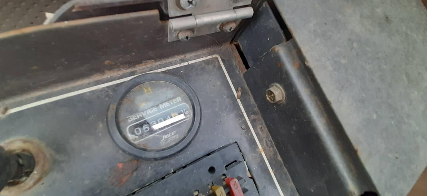 รุ่นพิมพ์นิยม มาแล้วจ้า !!ราคาตัดส่งพ่อค้า!!KOMATSU PC120-5 = ขนาด 12 ตัน 💥 ราคาเพียง 880,000 บาท