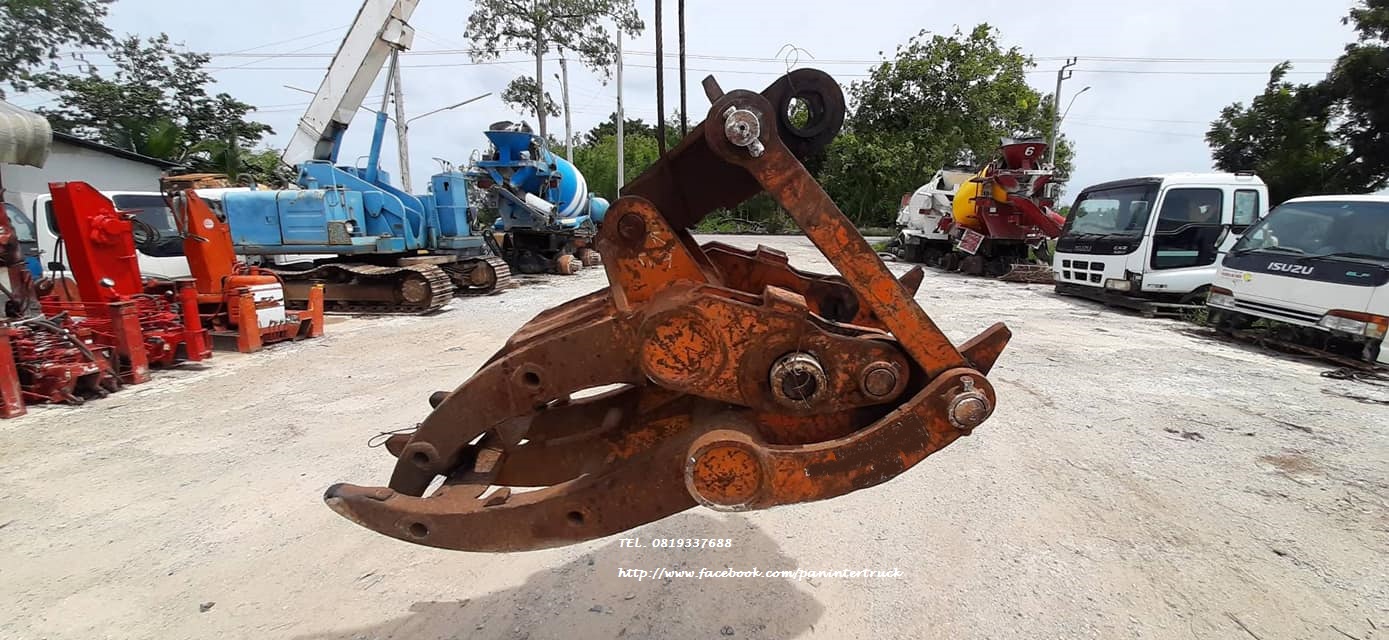 FROM JAPAN ตัวคีบปากหนีบไม้ แบบธรรมดาอุปกรณ์รองรับ สำหรับรถขุดไซค์ 100, 120 ,135/ สลัก 60-65 มิล