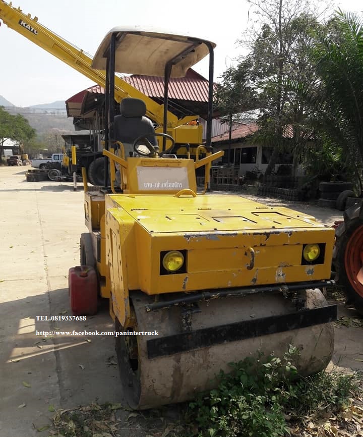 ขายถูกด่วนๆ รถบดหน้าเหล็กหลังยาง SAKAI TW350 ขนาด 3ตัน ขับเคลื่อน2เพลา