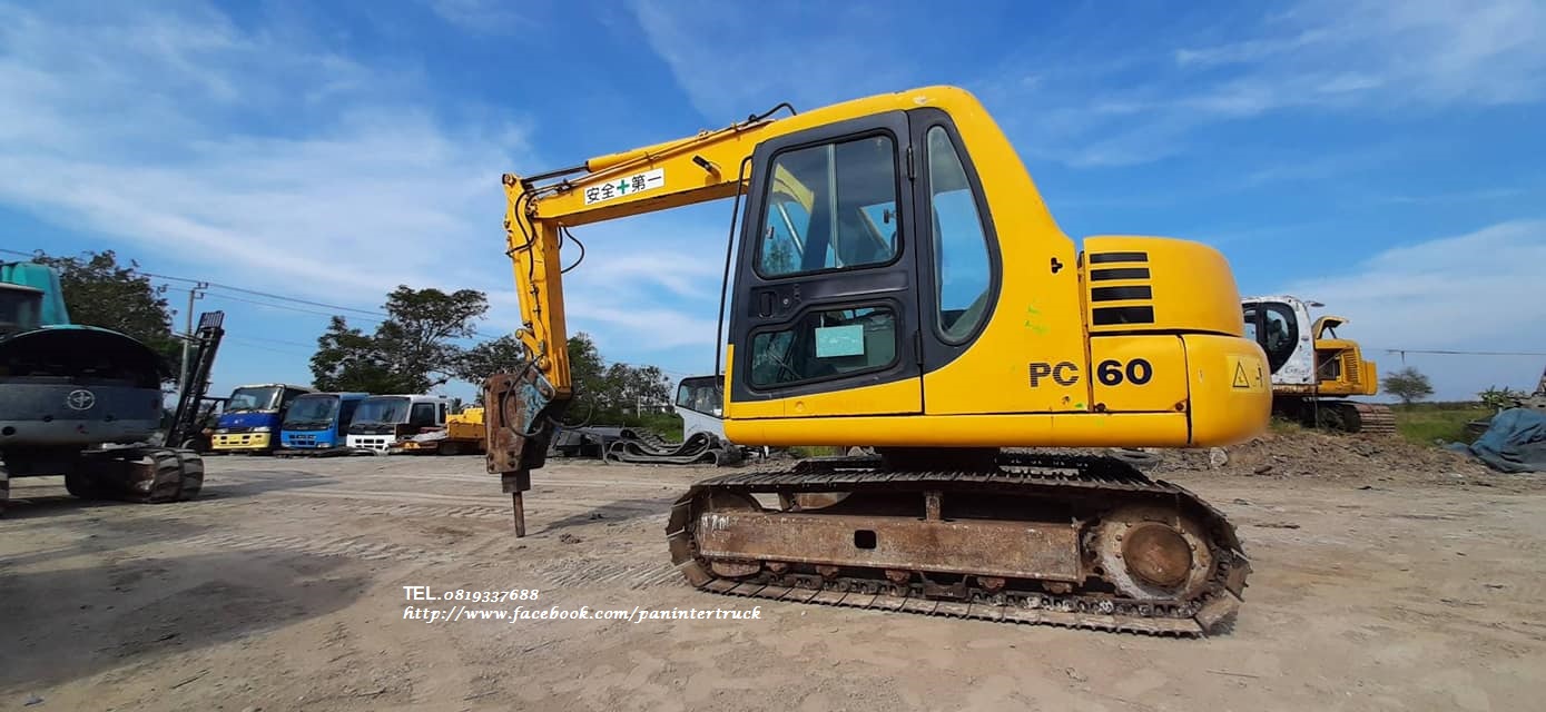 รถขุดโคมัสสุ PC60 รุ่น 7 + พร้อมหัวกระแทก เก่านอกแท้ ขนาด 6 ตัน มีอินวอย ราคาเพียง 499,000 บาท