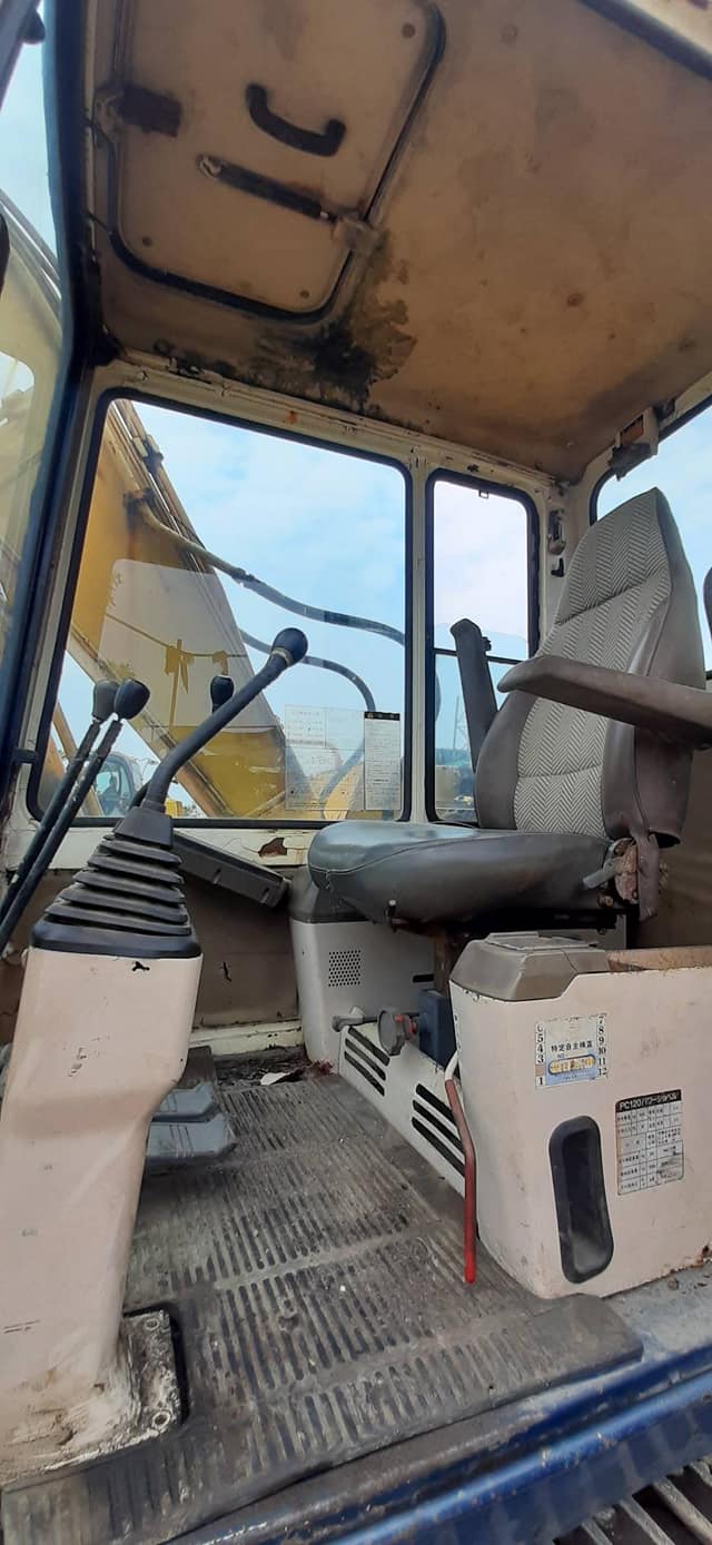 รุ่นพิมพ์นิยม มาแล้วจ้า !!ราคาตัดส่งพ่อค้า!!KOMATSU PC120-5 = ขนาด 12 ตัน 💥 ราคาเพียง 880,000 บาท