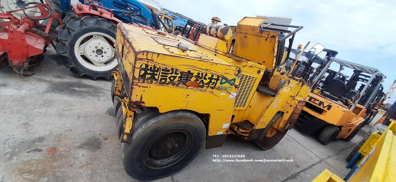 ต๊าชชชชชช!!! สินค้าเก่านอก ขายถูกด่วน BOMAG - BW121AC (เทียบเท่า SAKAI -TW350) ขนาด 3ตัน รถบดหน้าเหล็ก-หลังยาง