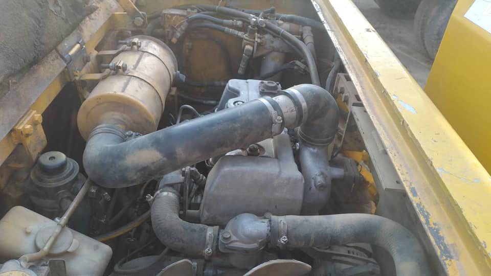 ขายถูกด่วนๆ รถบดหน้าเหล็กหลังยาง SAKAI TW350 ขนาด 3ตัน ขับเคลื่อน2เพลา