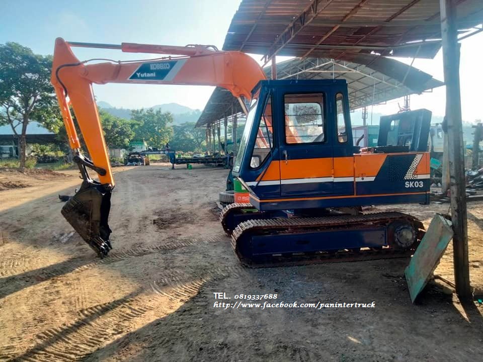 ลดกระหน่ำ ราคาเพียง 333,000 บาท รถขุดโกเบ KOBELCO SK03 ขนาด 6ตัน (เทียบเท่า PC60-5)