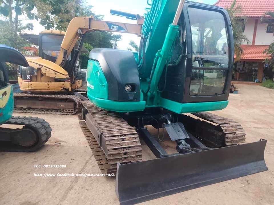 สินค้าเก่านอก มีตู้/มีเก๋ง/มีประตู/แอร์หนาว/ มีผานหน้า/ใบมีดดัน รถขุดโกเบ KOBELCO SK60SR-YT