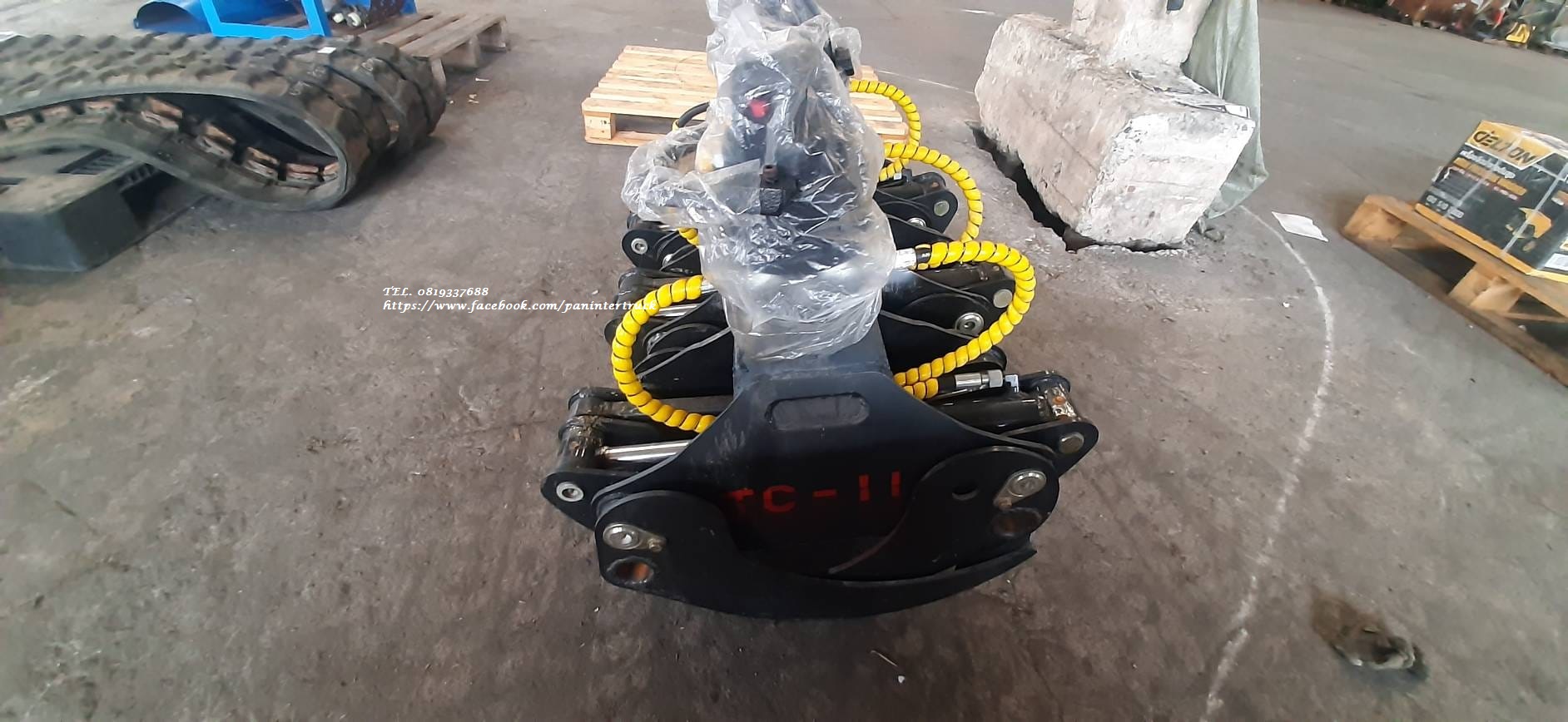 สินค้าใหม่ งานนำเข้า ตัวคีบปากหนีบแบบหมุนได้ GRAPPLE TC11  อุปกรณ์รองรับ สำหรับรถขุดไซค์ 40,45,50,55  รถเครน เครนติดหลังรถบรรทุก