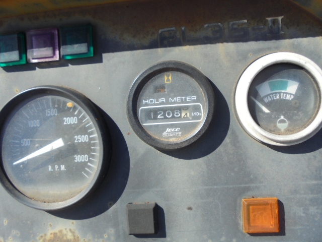 FROM JAPAN ขายถูกด่วนๆ รถตักล้อยาง WHEEL LOADER FURUKAWA FL35-I (เทียบเท่า WA30) ขับเคลื่อน 2 เพลา /เลี้ยวเอว FROM JAPAN ขายถูกด่วนๆ รถตักล้อยาง WHEEL LOADER FURUKAWA FL35-I (เทียบเท่า WA30) ขับเคลื่อน 2 เพลา /เลี้ยวเอว