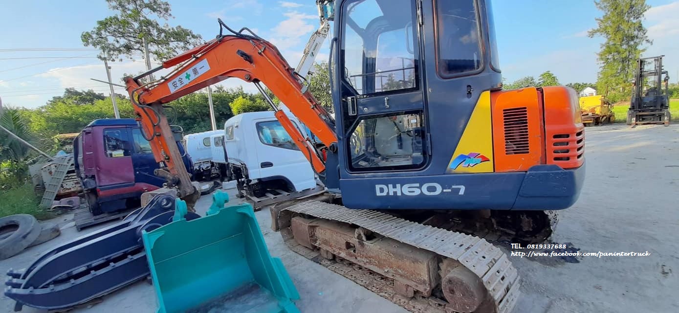 ราคาปังๆ รถขุดเก่านอก มีอินวอย มีตู้/มีเก๋ง/มีประตู ราคาเพียง 355,000 บาท DOOSAN DH55-V ดูซาน