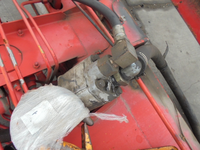 FROM JAPAN !!เครนติดหลังรถบรรทุก (TRUCK MOUNTED CRANE UNIC UR20V ) ยูนิค ขนาด 2ตัน / 4ปลอก3ชัก มีตะข