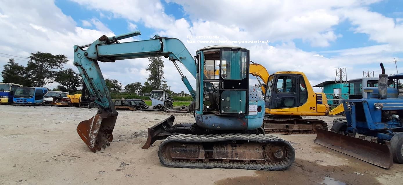ลดกระหน่ำ!! รถขุดโกเบ เก่านอก ขนาด 7ตัน  มีอินวอย ราคาเพียง 380,000 บาท KOBELCO SK75UR-1B