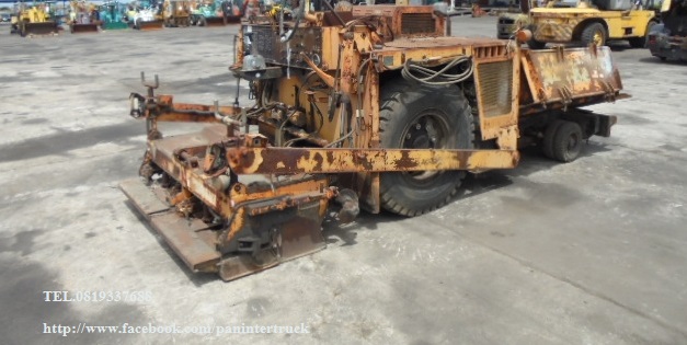 FROM JAPAN สินค้าเก่านอก ขายถูกด่วนๆรถปูยาง  ASPHALT FINISHER  HANTA  AF300WHS เครื่องยนต์ ISUZU 4FB1 , 4 สูบ , ล้อยาง ,ปูยางได้กว้างถึง 3 เมตร