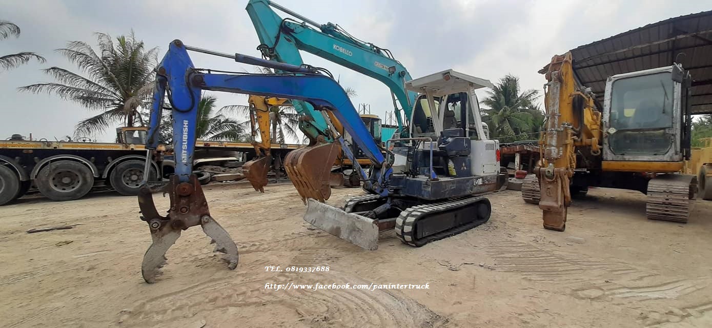 SALE *ลดกระหน่ำ รถขุดเล็ก MITSUBISHI ME35 เครื่องยนต์ MITSUBISHI K4E- 4สูบ  ,คอนโทรลน้ำมัน,ปั๊มนิ้ว,