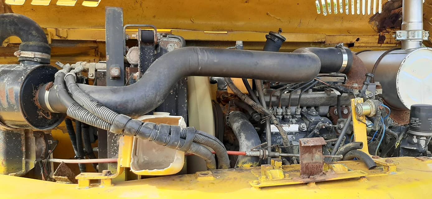 รถขุดโคมัสสุ PC60 รุ่น 7 + พร้อมหัวกระแทก เก่านอกแท้ ขนาด 6 ตัน มีอินวอย ราคาเพียง 499,000 บาท