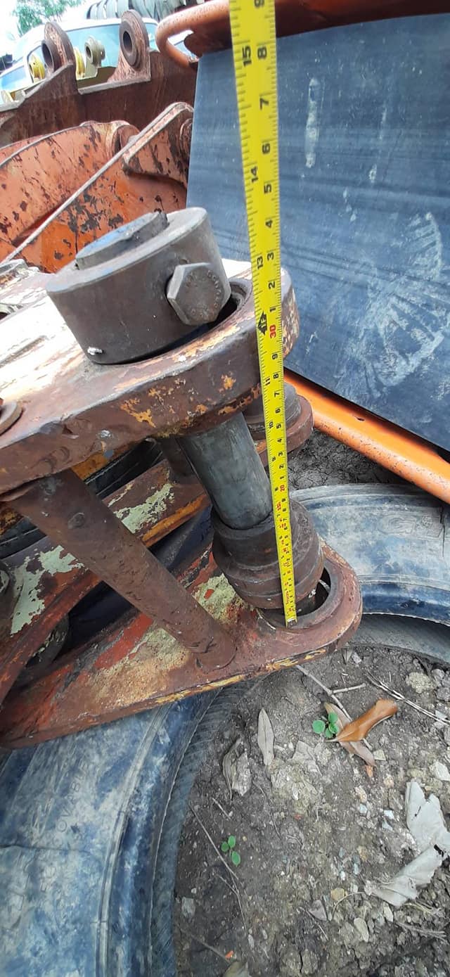 FROM JAPAN ตัวคีบปากหนีบไม้ แบบธรรมดา สำหรับรถขุดไซค์ 60, 65, 70, 75