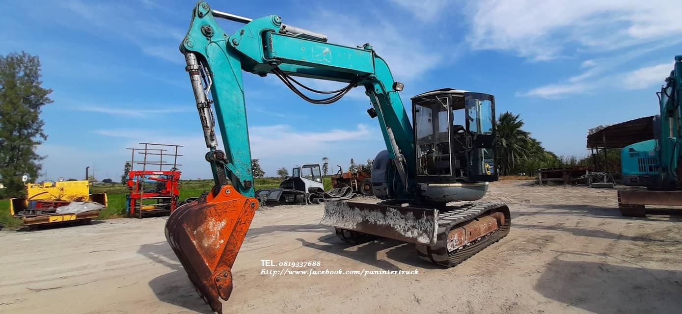 FROM JAPAN  รถขุดโกเบ เก่านอก ขนาด 7ตัน มีอินวอย ราคาเพียง 422,000 บาท HYD. EXCAVATOR KOBELCO SK75UR-YR