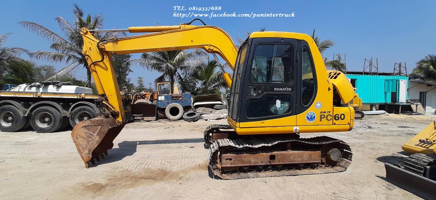 FROM JAPAN รถขุด KOMATSU PC60-7 มีเก๋ง ,มีประตู , แทรคเหล็ก ,สินค้าเก่าญี่ปุ่น