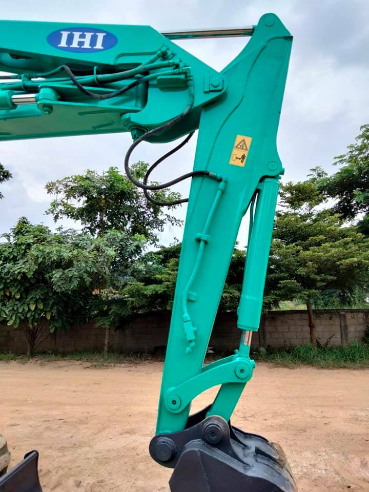 FROM JAPAN ขายถูกด่วนๆ รถขุด MINI EXCAVATOR IHI-55UJ FROM JAPAN ขายถูกด่วนๆ รถขุด MINI EXCAVATOR IHI-55UJ