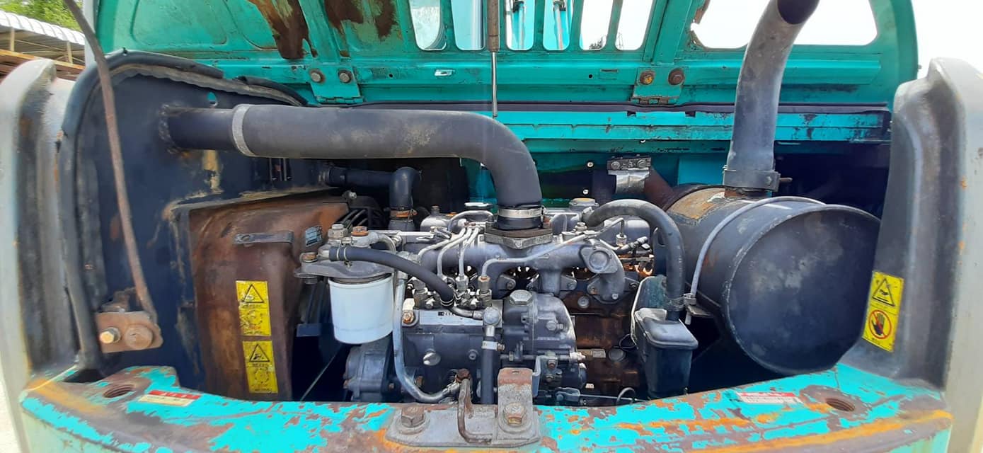 สินค้าเก่านอก มีตู้/มีเก๋ง/มีประตู🎉🎉เพิ่งเข้ามา ราคาตัดส่งพ่อค้า เลยจ้า!!! รถขุดโกเบ  KOBELCO SK60SR-YT  = ขนาด 6ตัน ♥️ ราคาเพียง 599,000 บาท ♥️