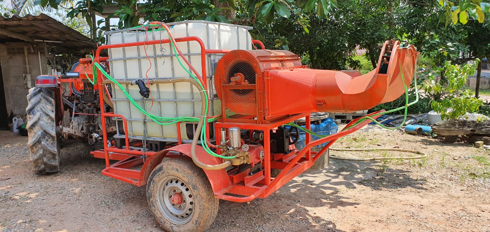 ขายรถพ่นยา