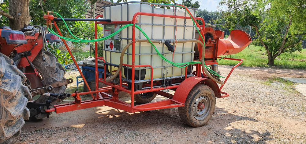 ขายรถพ่นยา