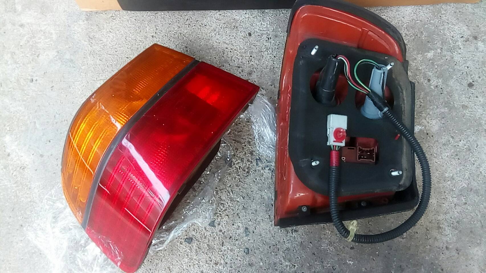 ไฟท้ายแอ๊คคอร์ดตาเพชร