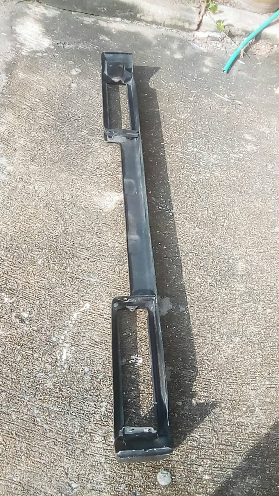 กันชนท้ายคารีบี้ยนเก่านอก สวย สภาพดี