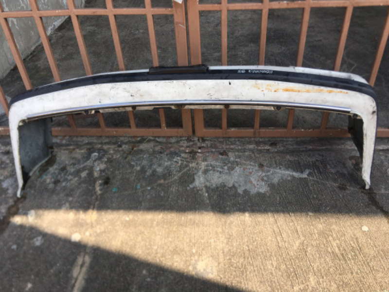 กันชนหน้าแอ๊คคอดปี88/89