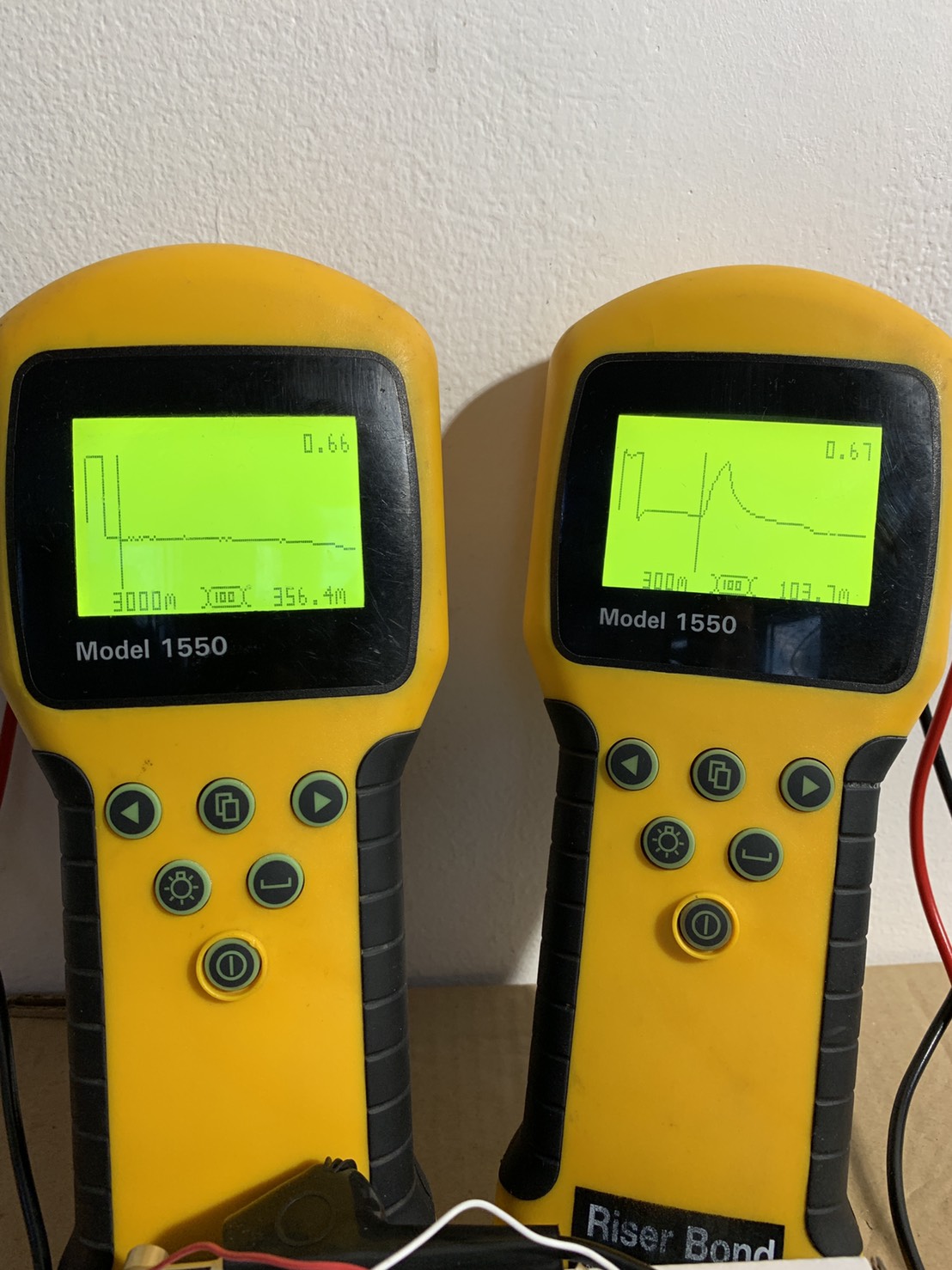 เครื่องหาจุดขาด ช๊อตคู่สายแบบ TDR ยี่ห้อ Riser Bond 1550 ผลิตใน England เครื่องหาจุดขาด ช๊อตคู่สายแบบ TDR ยี่ห้อ Riser Bond 1550 ผลิตใน England