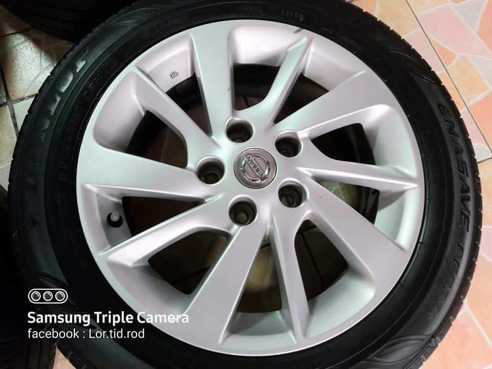 ล้อแม็กเดิม Nissan Sylphy ขอบ 16 พร้อมยาง Dunlop Enasave EC300+ 195/60R16 ปี 2019 ทั้งชุด 6,900.- เท ล้อแม็กเดิม Nissan Sylphy ขอบ 16 พร้อมยาง Dunlop Enasave EC300+ 195/60R16 ปี 2019 ทั้งชุด 6,900.- เท