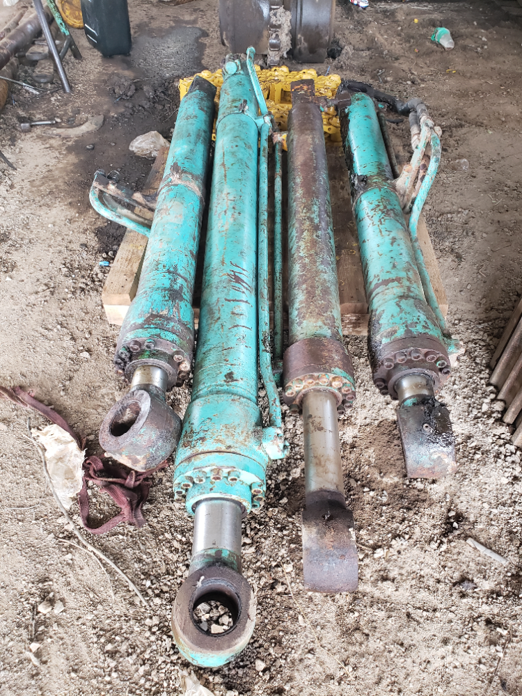 กระบอกไฮดรอลิคครบชุดsk200-3