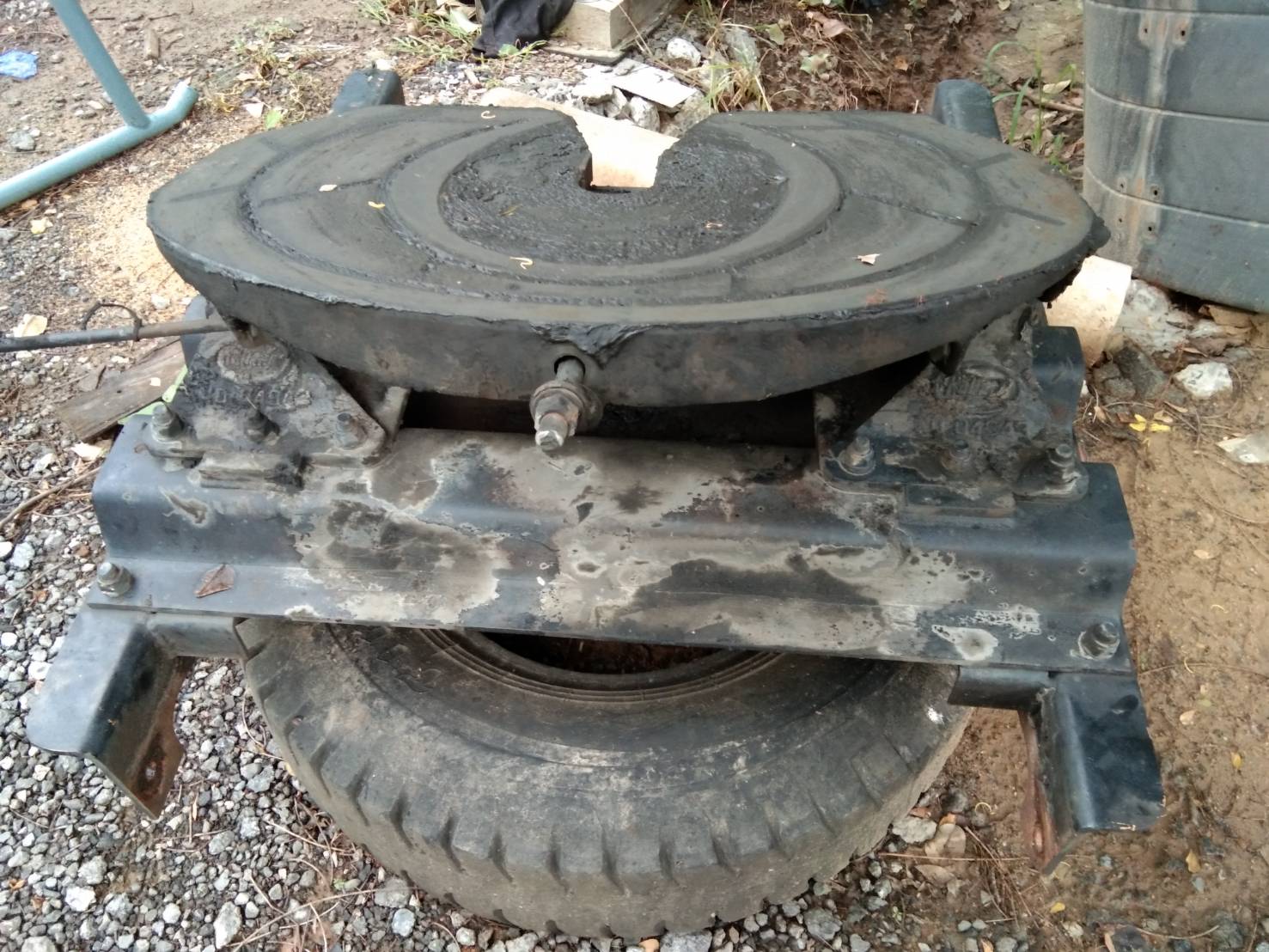 ขายจานลาก สภาพดี สนใจติดต่อ 089-5394067